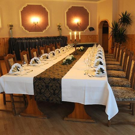 Thueringer Landhotel Edelhof Uhlstädt المظهر الخارجي الصورة