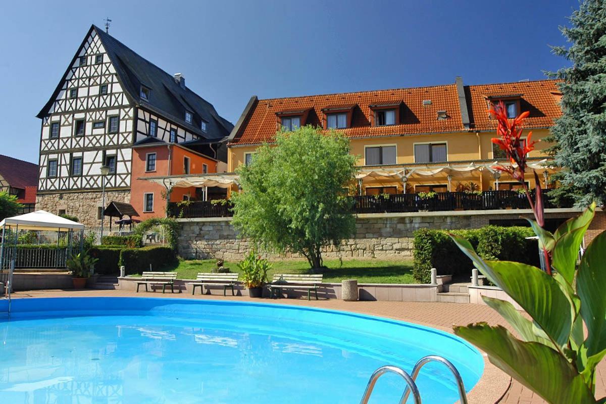 Thueringer Landhotel Edelhof Uhlstädt المظهر الخارجي الصورة