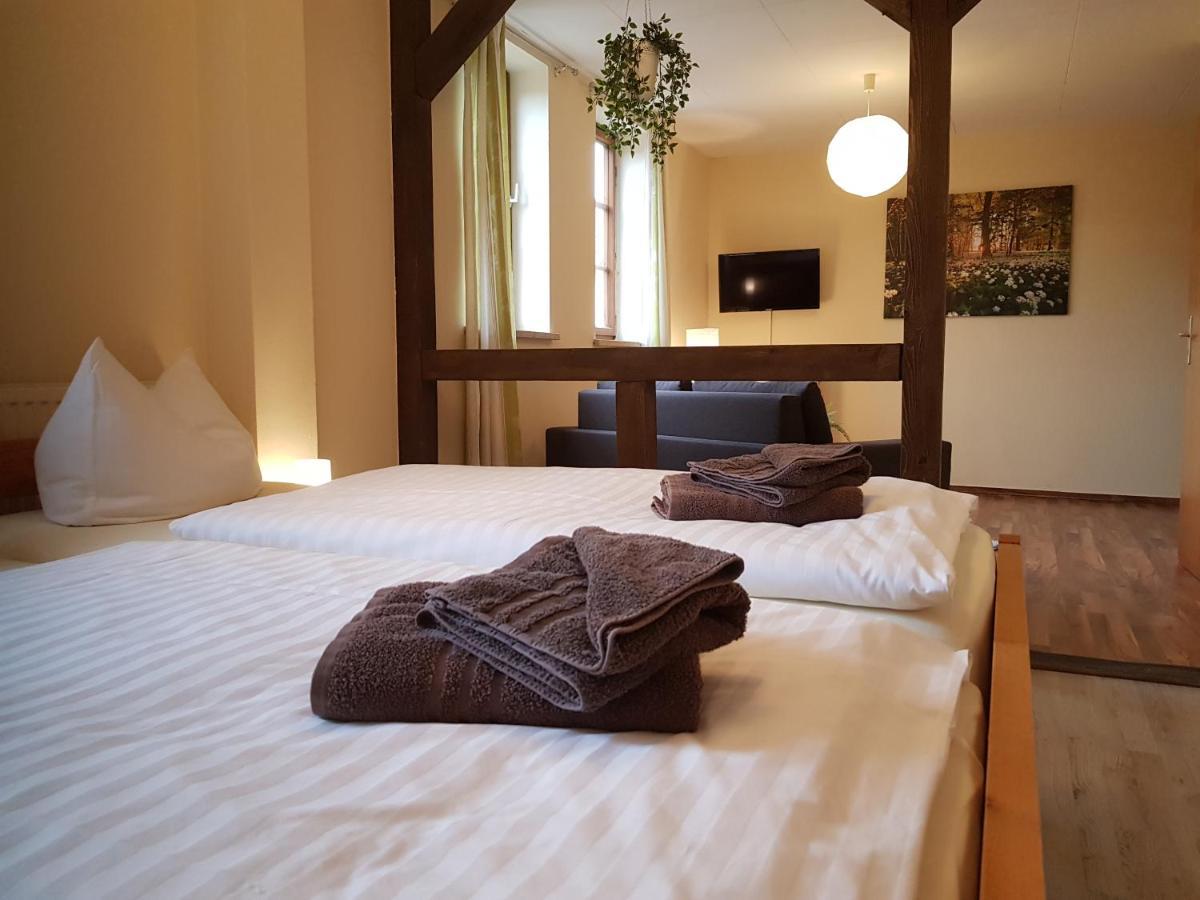 Thueringer Landhotel Edelhof Uhlstädt المظهر الخارجي الصورة
