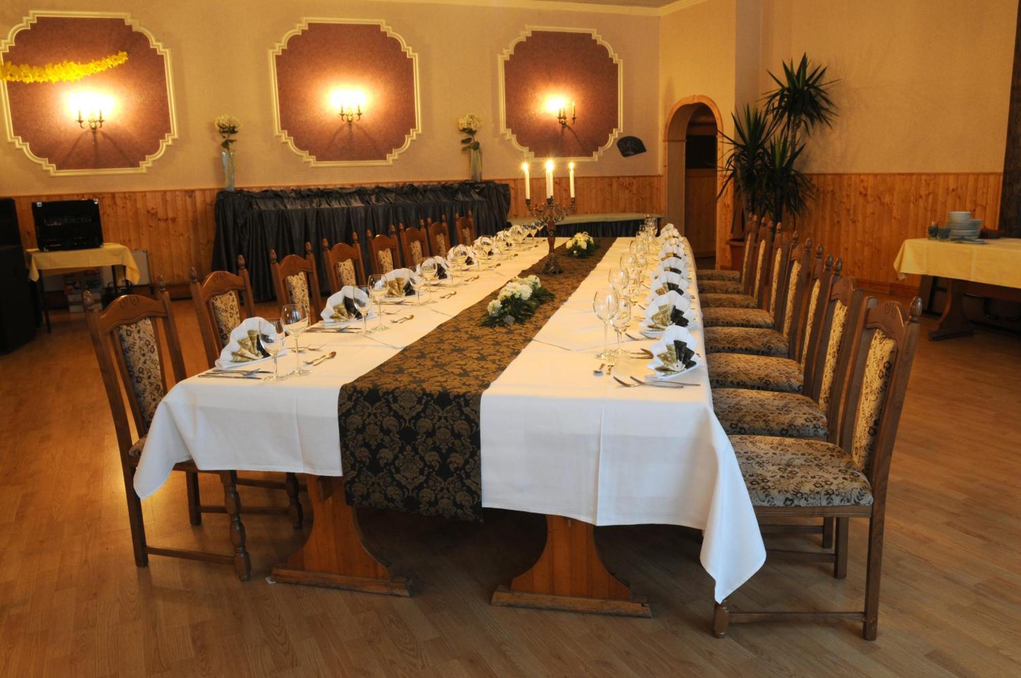 Thueringer Landhotel Edelhof Uhlstädt المظهر الخارجي الصورة