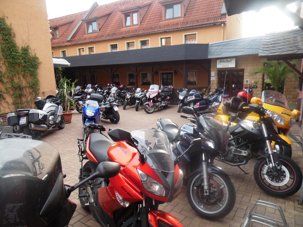 Thueringer Landhotel Edelhof Uhlstädt المظهر الخارجي الصورة